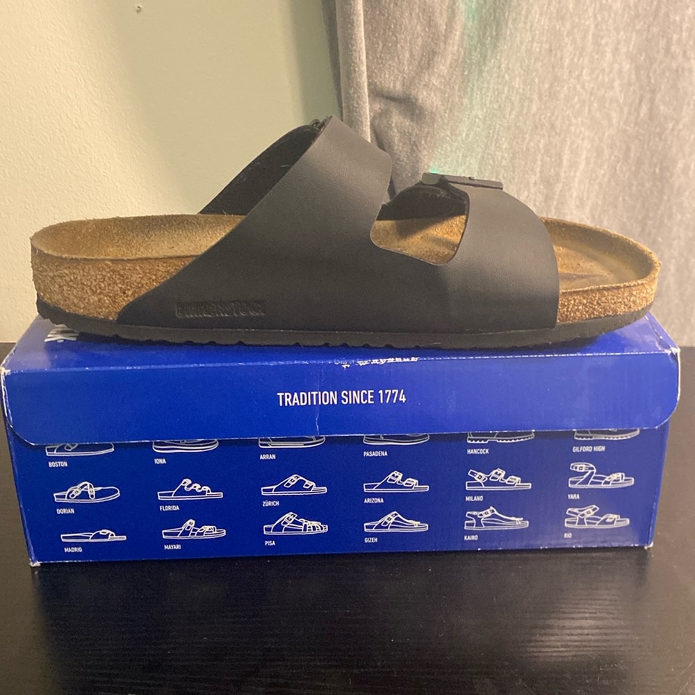 Arizona Birkenstock black sandals